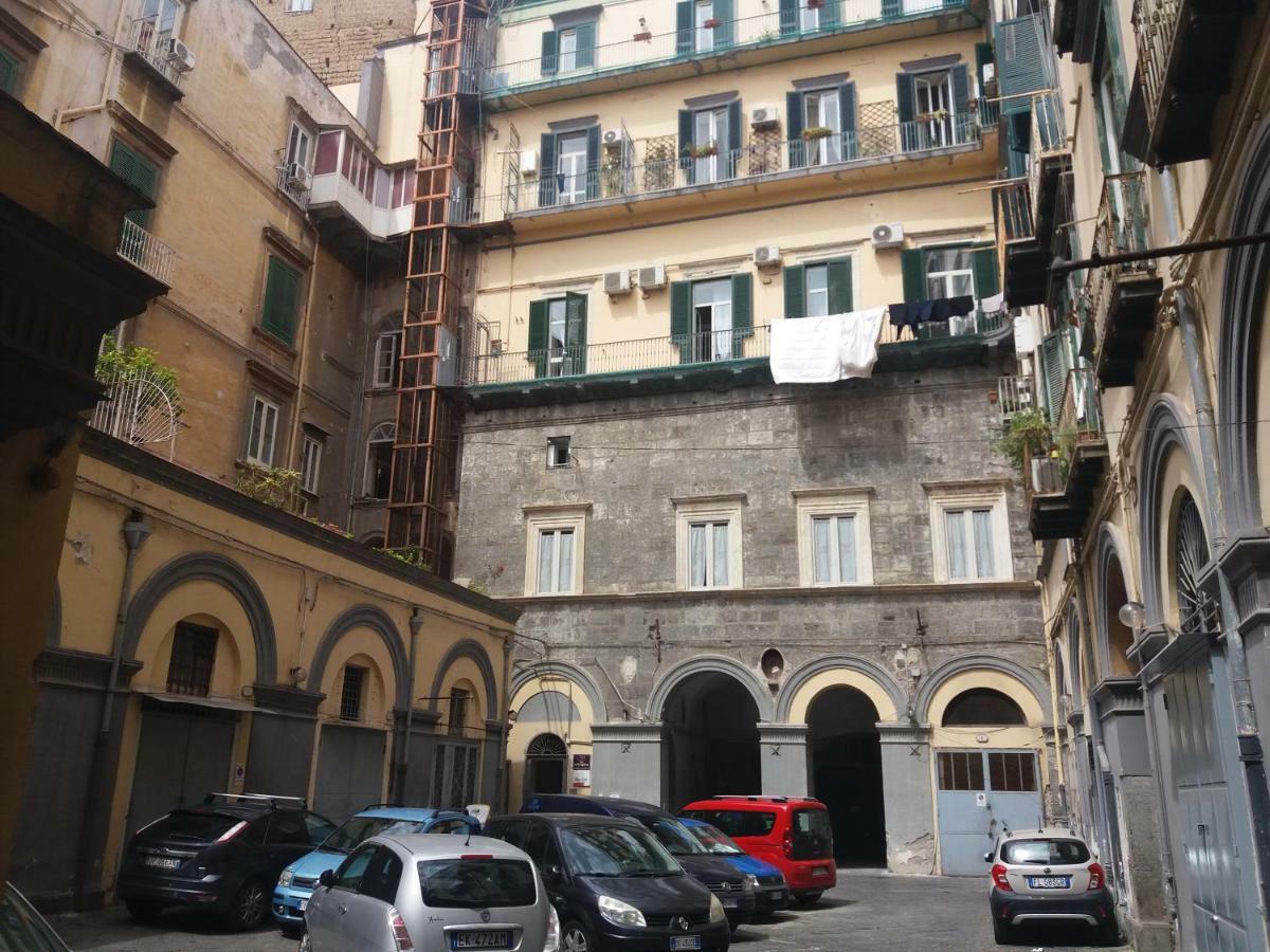 B&B La Conigliera Napoli Eksteriør bilde